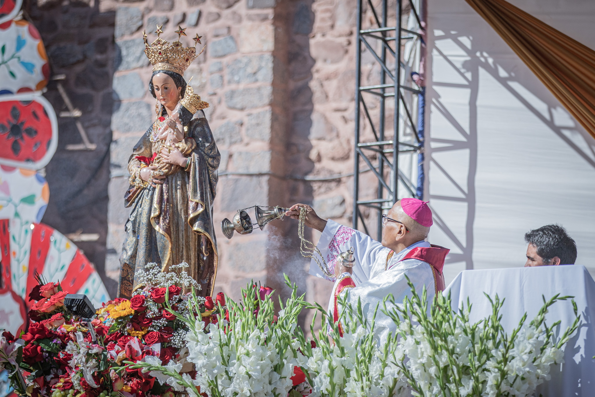 Arzobispo del Cusco preside Solmene Santa Misa de despierto en honor a la Virgen Natividad de la Almudena