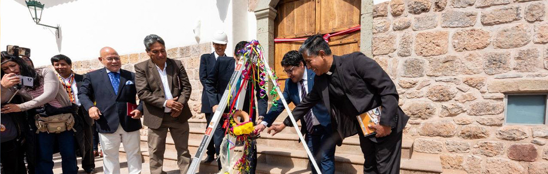 Representante del Arzobispado del Cusco estuvo presente en importante entrega de obra completamente restaurada por parte de la DDC